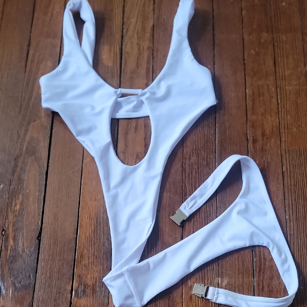 White Cutout Onep Swimsuit